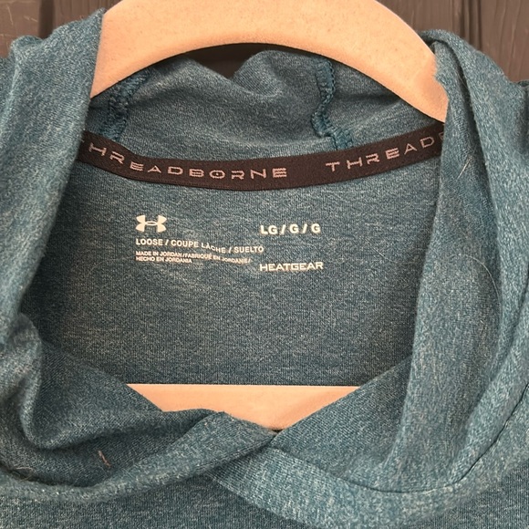 Loose fitting base layer - Picture 2 of 3